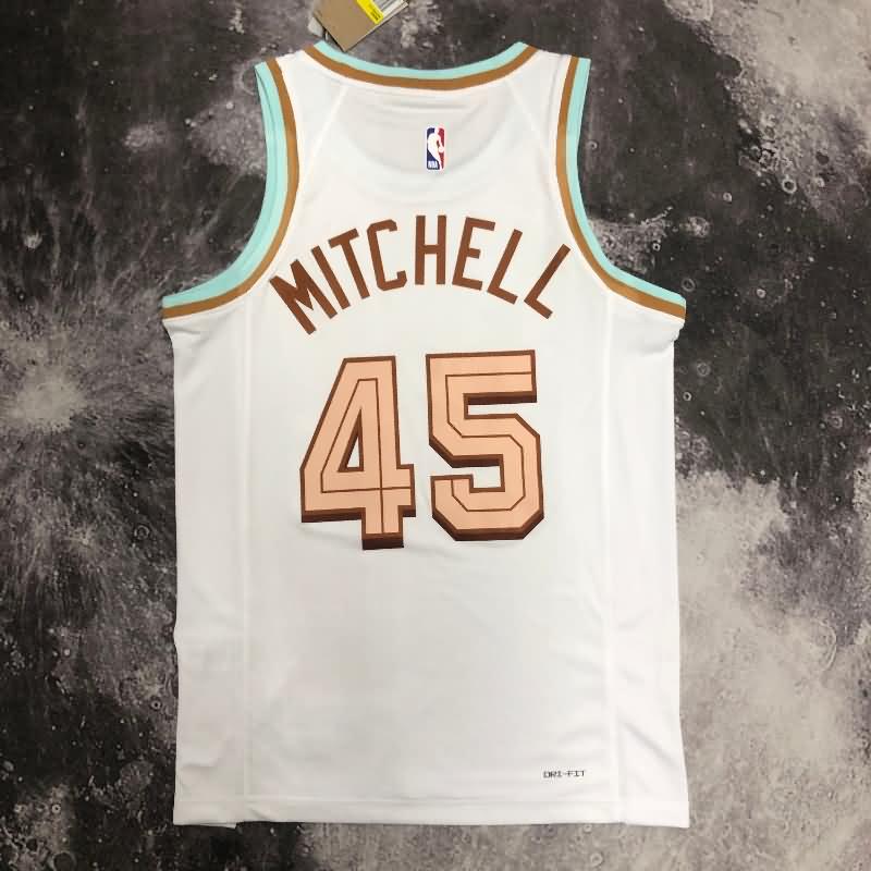Cleveland Cavaliers 22/23 White City Basketball Jersey (Hot Press)