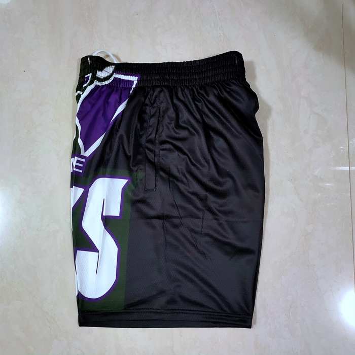 Milwaukee Bucks Mitchell&Ness Black NBA Shorts