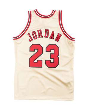 Chicago Bulls 1995/96 White #23 JORDAN Classics Basketball Jersey (Stitched)