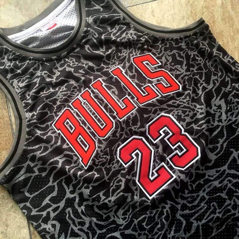 Chicago Bulls 1996/97 Black #23 JORDAN Classics Basketball Jersey (Closely Stitched)