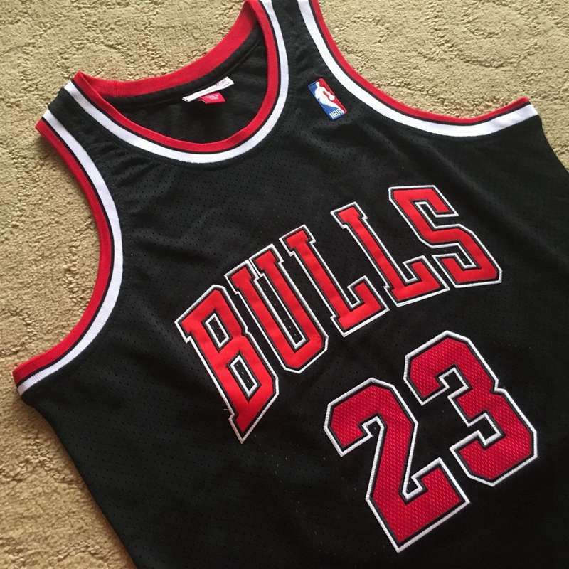 Chicago Bulls 1997/98 Black #23 JORDAN Classics Basketball Jersey 02 (Closely Stitched)