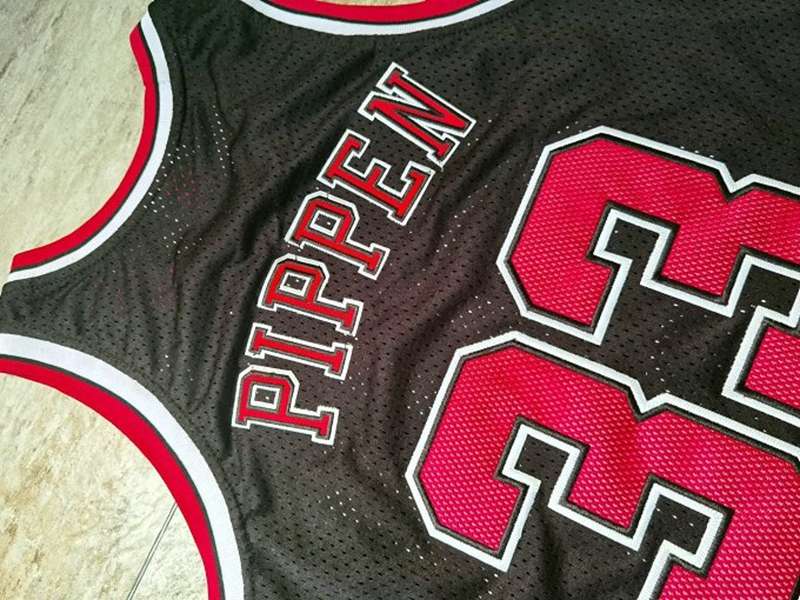 Chicago Bulls 1997/98 Black #33 PIPPEN Classics Basketball Jersey (Closely Stitched)
