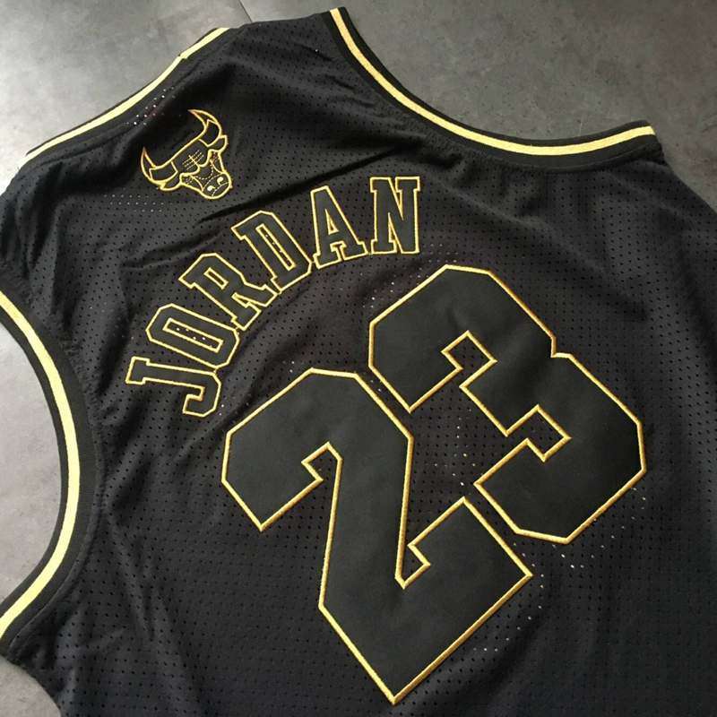 Chicago Bulls 1997/98 Black Gold #23 JORDAN Classics Basketball Jersey (Closely Stitched)