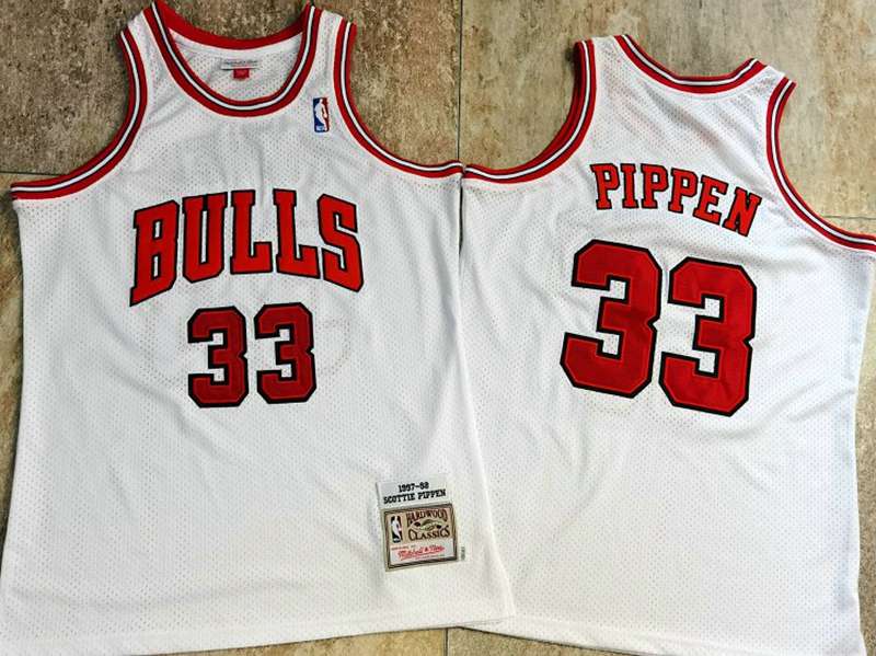 Chicago Bulls 1997/98 White #33 PIPPEN Classics Basketball Jersey (Closely Stitched)