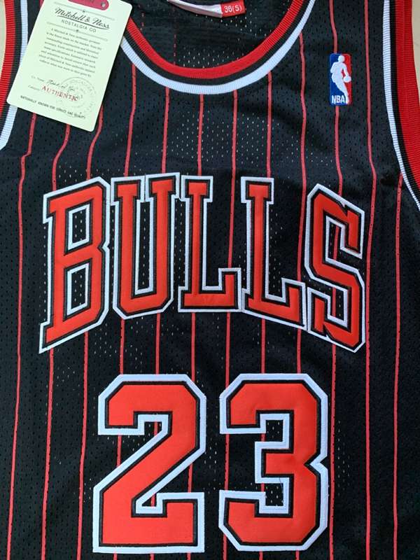 Chicago Bulls 1997/98 Black #23 JORDAN Classics Basketball Jersey (Stitched)