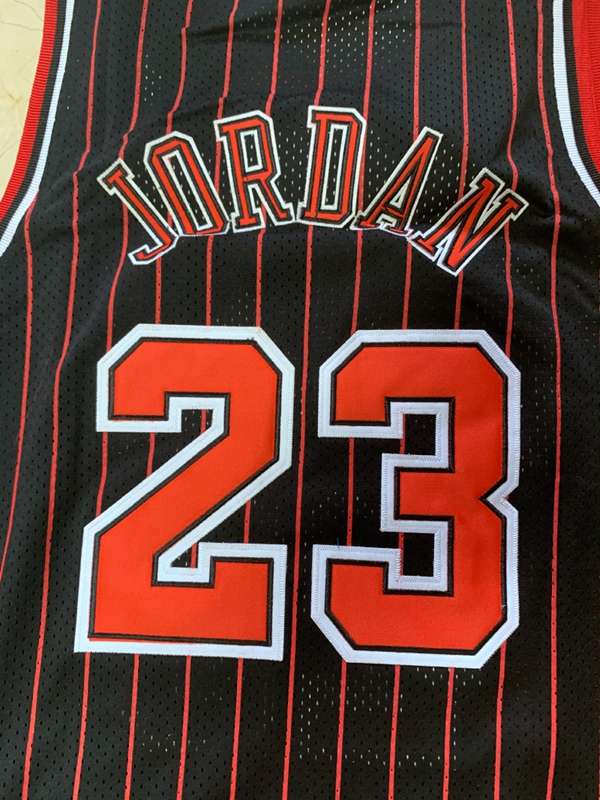 Chicago Bulls 1997/98 Black #23 JORDAN Classics Basketball Jersey (Stitched)