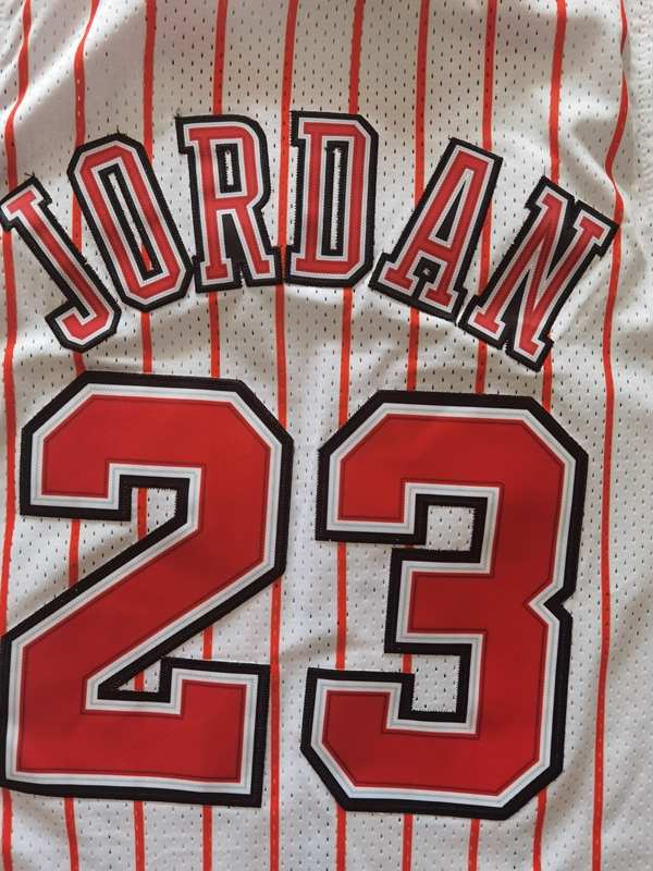 Chicago Bulls 1997/98 White #23 JORDAN Classics Basketball Jersey 02 (Stitched)