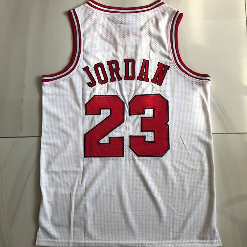 Chicago Bulls 1995/96 White #23 JORDAN Champion Classics Basketball Jersey (Closely Stitched)