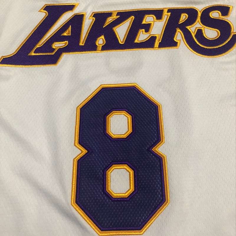 Los Angeles Lakers 2003/04 White #8 BRYANT Classics Basketball Jersey (Closely Stitched)