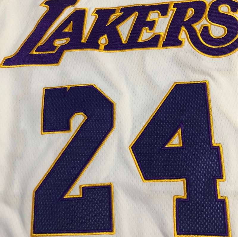 Los Angeles Lakers 2008/09 White #24 BRYANT Classics Basketball Jersey (Closely Stitched)