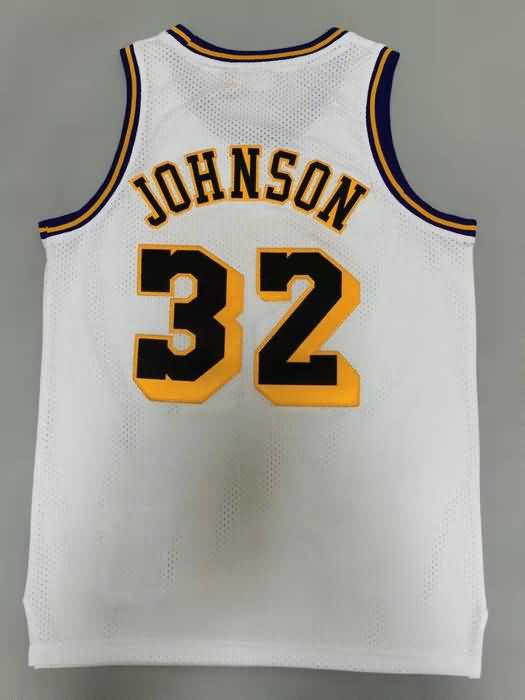 Los Angeles Lakers 1984/85 White #32 JOHNSON Classics Basketball Jersey (Stitched)