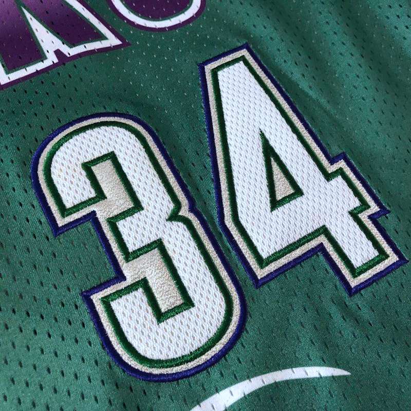 Milwaukee Bucks 1996/97 Green #34 ALLEN Classics Basketball Jersey (Closely Stitched)