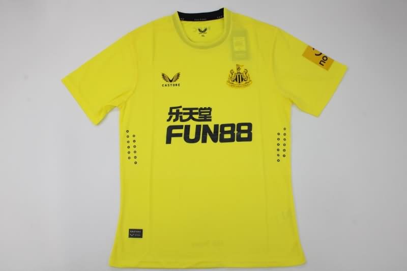 Newcastle United Soccer Jersey Goalkeeper Yellow (Player) 22/23