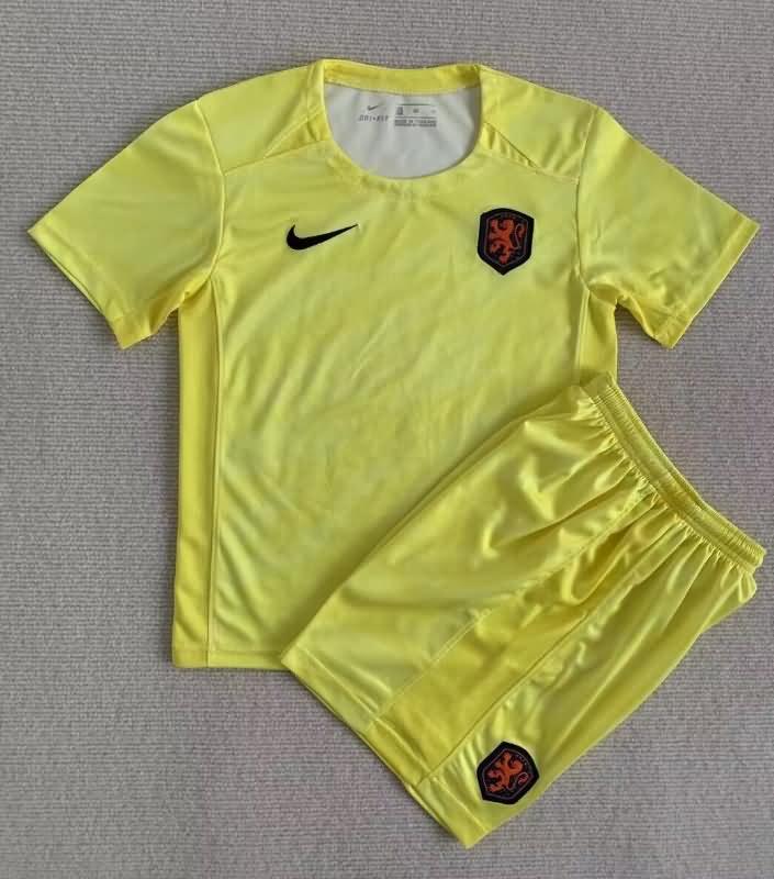 Kids Netherlands Soccer Jersey Goalkeeper Yellow Replica 2023