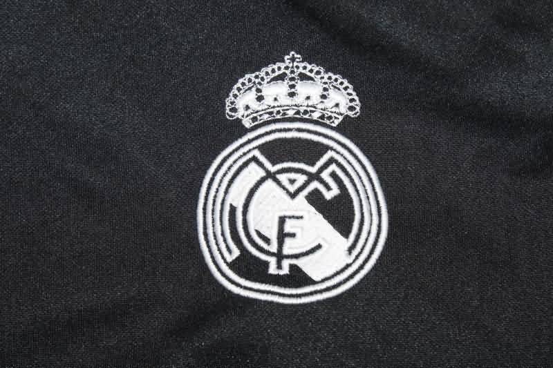 Real Madrid Soccer Tracksuit Black Replica 22/23