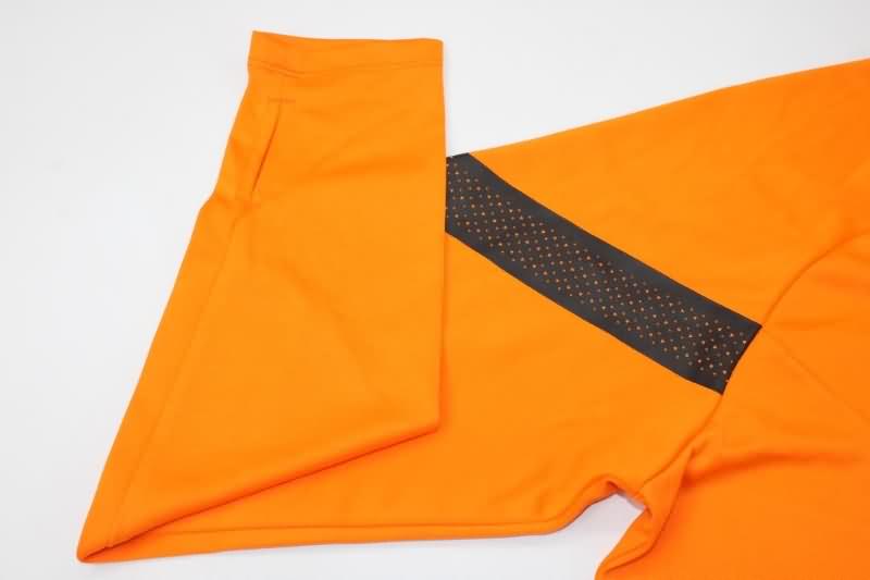 Valencia Soccer Tracksuit Orange Replica 22/23