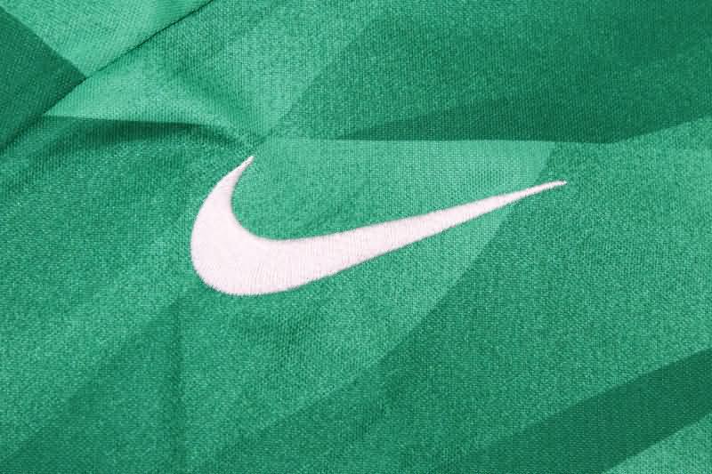 Barcelona Soccer Jersey Goalkeeper Green Long Sleeve Replica 23/24
