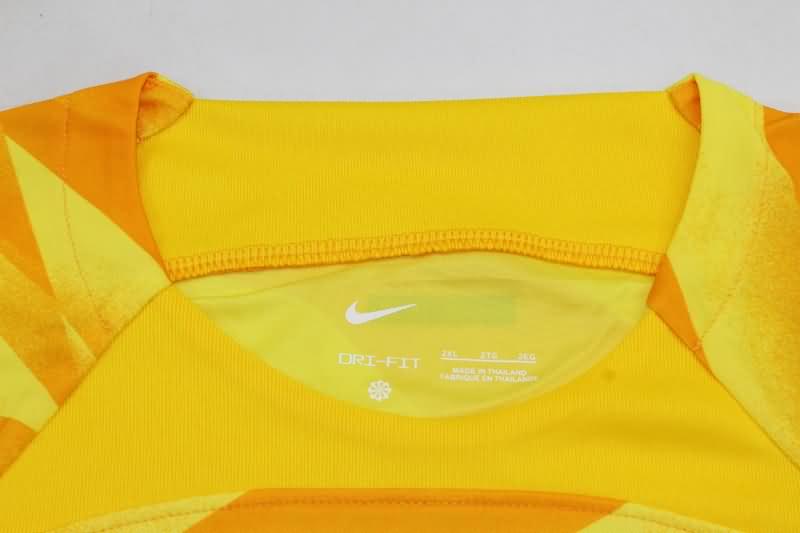 Barcelona Soccer Jersey Goalkeeper Yellow Long Sleeve Replica 23/24