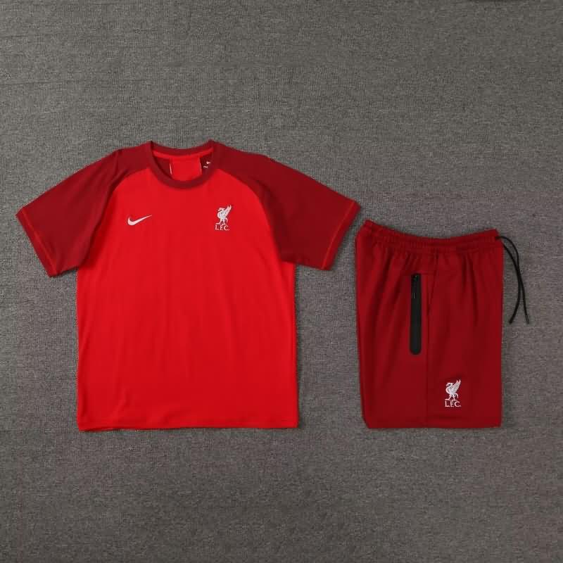 Liverpool Training Jersey Red Replica 23/24