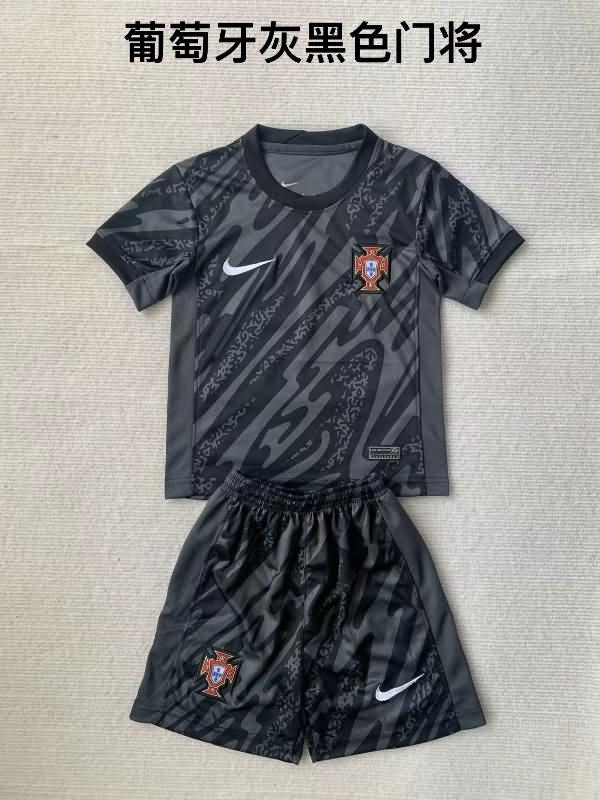 Portugal Soccer Jersey Goalkeeper Black Replica 2024