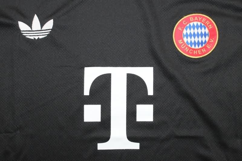 Bayern Munich Goalkeeper Black Soccer Jersey Replica 24/25
