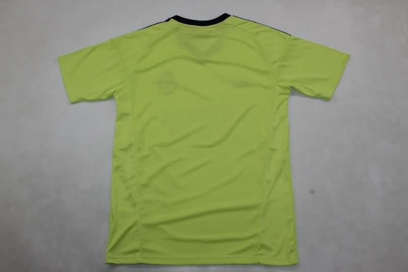 Real Madrid Soccer Jersey Goalkeeper Yellow Replica 24/25