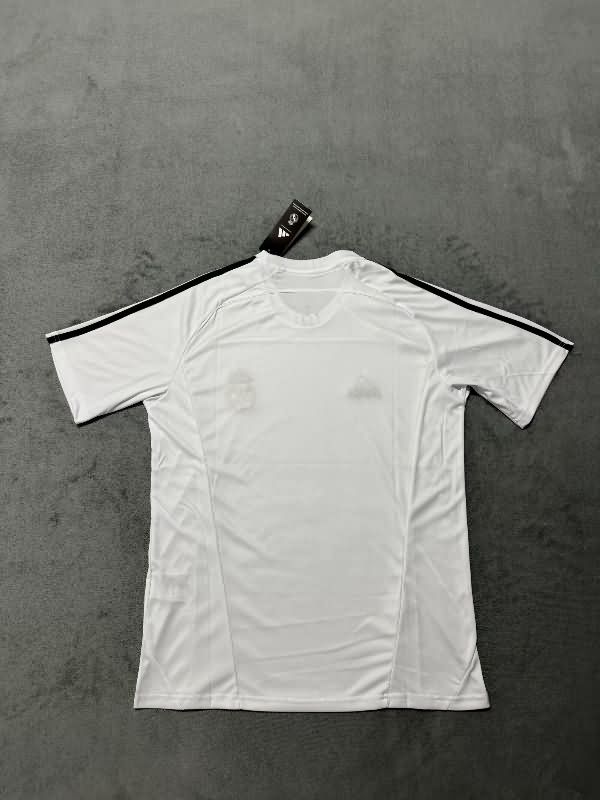AAA Quality Real Madrid 24/25 Training Soccer Jersey 33