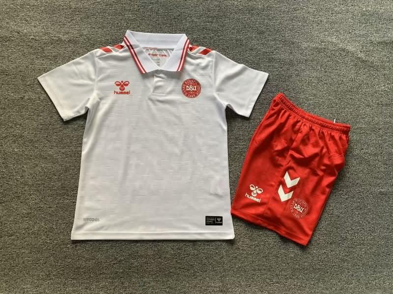 Kids Denmark Soccer Jersey Away Replica 2024