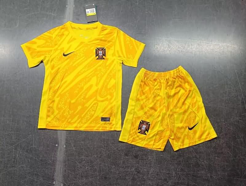 Kids Portugal Soccer Jersey Goalkeeper Yellow Replica 2024