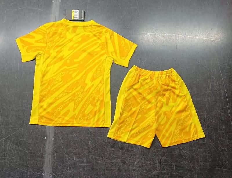 Kids Portugal Soccer Jersey Goalkeeper Yellow Replica 2024
