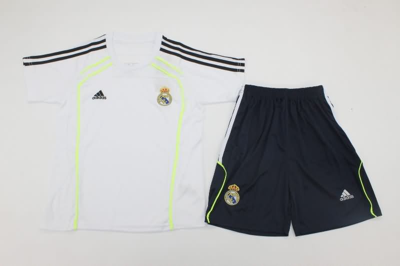 Kids Real Madrid 24/25 Training Soccer Jersey And Shorts 03