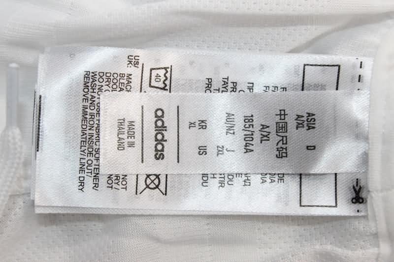 Lyon Soccer Shorts Home (Player) 24/25
