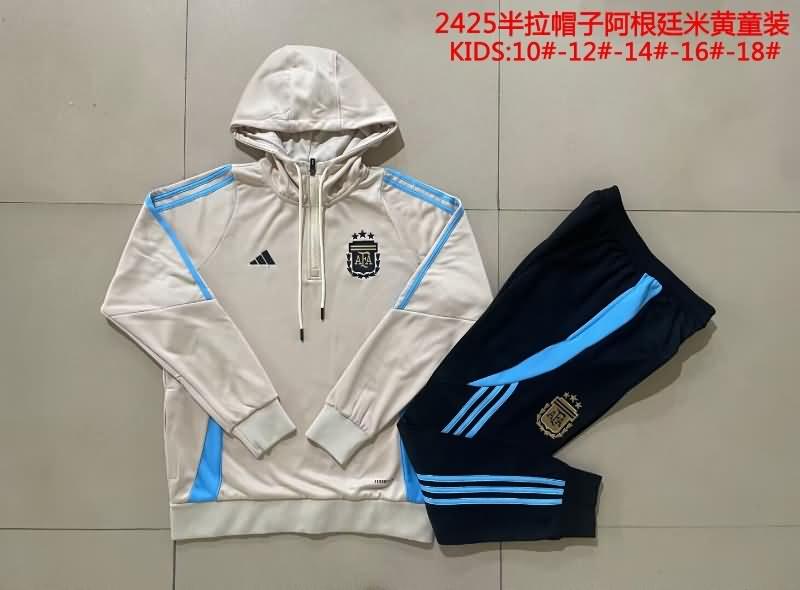 Kids Argentina Soccer Tracksuit 02 Gold Replica 2024