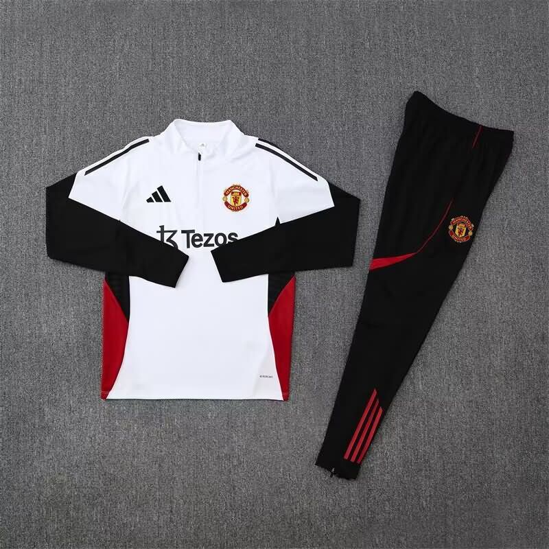 AAA Quality Manchester United 24/25 White Soccer Tracksuit 02