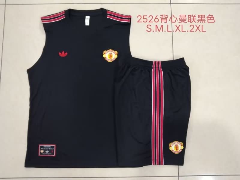 AAA Quality Manchester United 24/25 Black Soccer Training Sets 03