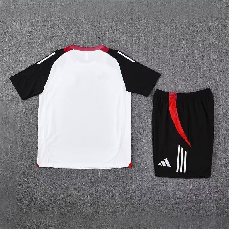 Manchester United Training Jersey White Replica 24/25