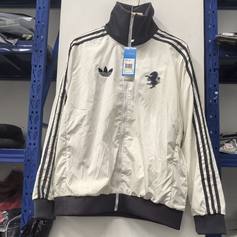 AAA Quality Juventus 24/25 White Soccer Windbreaker