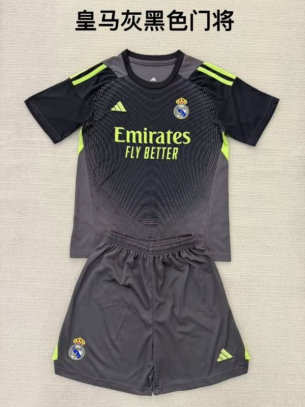 Real Madrid 25/26 Goalkeeper Black Soccer Jersey