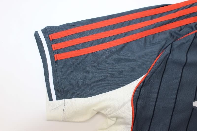 AAA Quality Bayern Munich 25/26 Travel Soccer Jersey