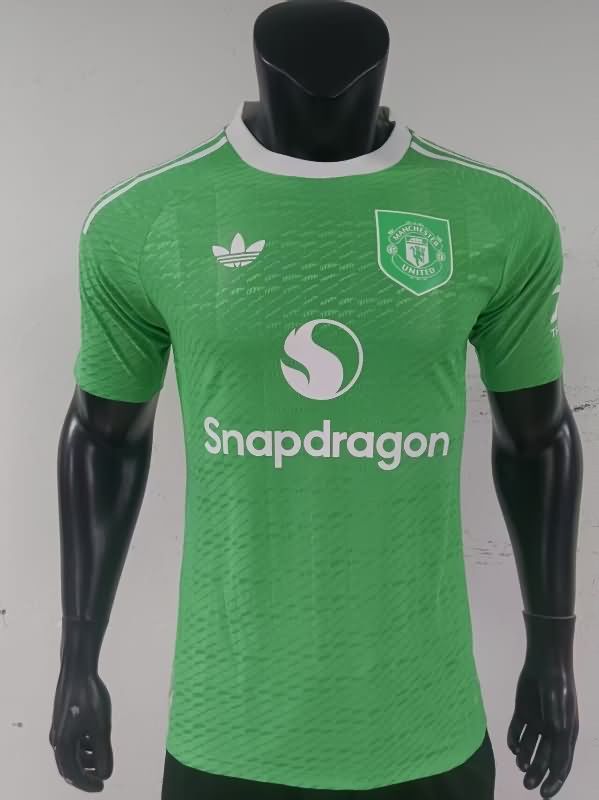 AAA Quality Manchester United 25/26 Goalkeeper Green Soccer Jersey(Player)