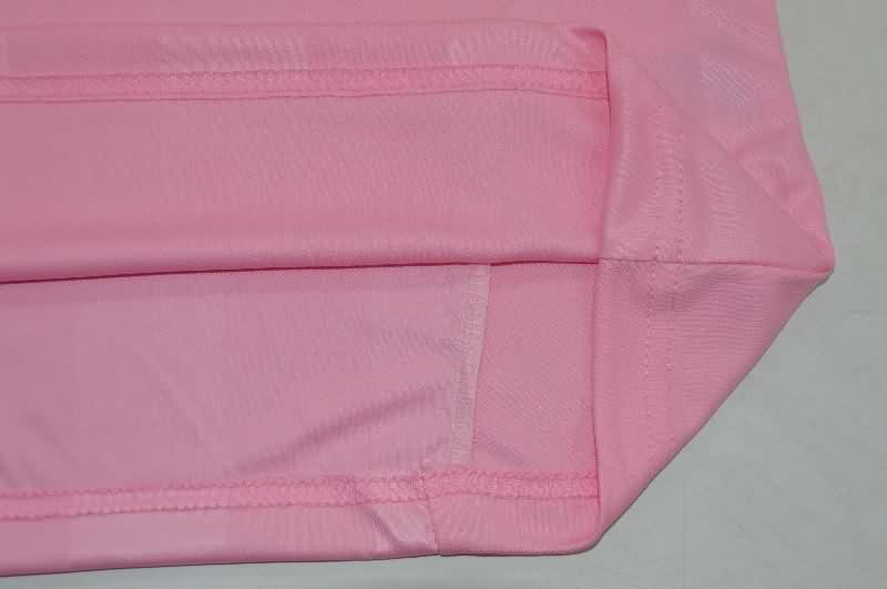 AAA Quality Manchester United 25/26 Goalkeeper Pink Soccer Jersey