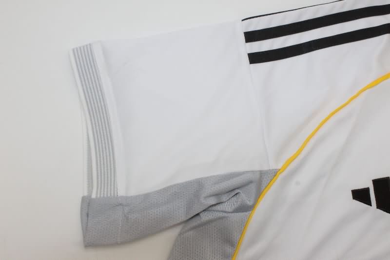 Real Madrid Soccer Jersey Home Replica 25/26