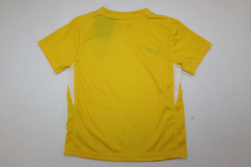 Kids Chelsea 25/26 Goalkeeper Yellow Soccer Jersey And Shorts
