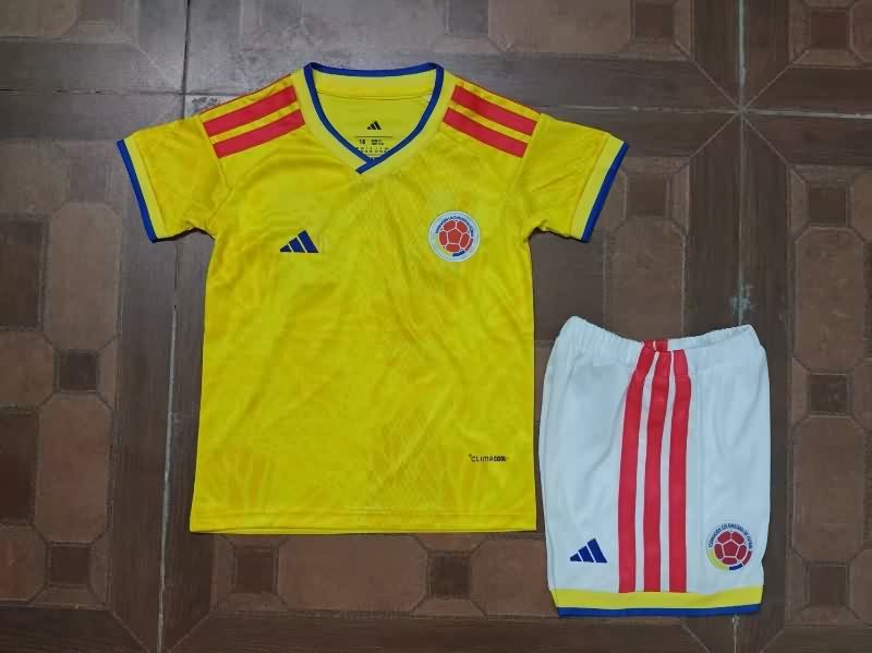 Kids Colombia 2025 Home Soccer Jersey And Shorts