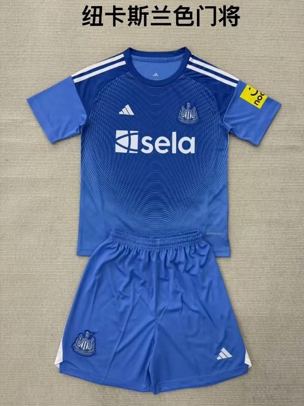 Kids Newcastle United 25/26 Goalkeeper Blue Soccer Jersey And Shorts