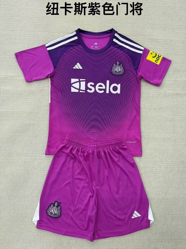 Kids Newcastle United 25/26 Goalkeeper Purple Soccer Jersey And Shorts
