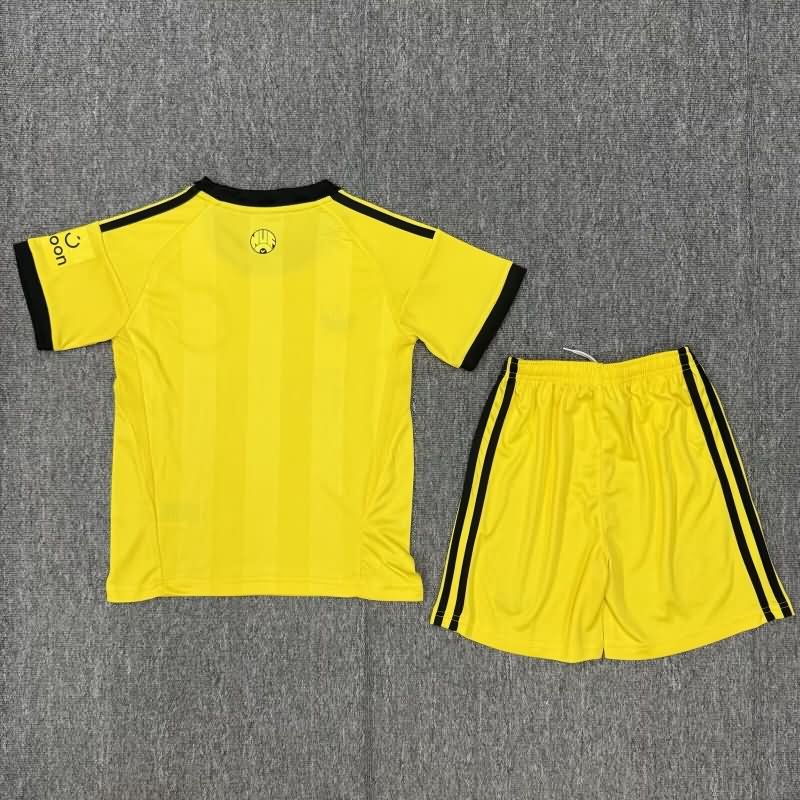 Kids Newcastle United 25/26 Goalkeeper Yellow Soccer Jersey And Shorts