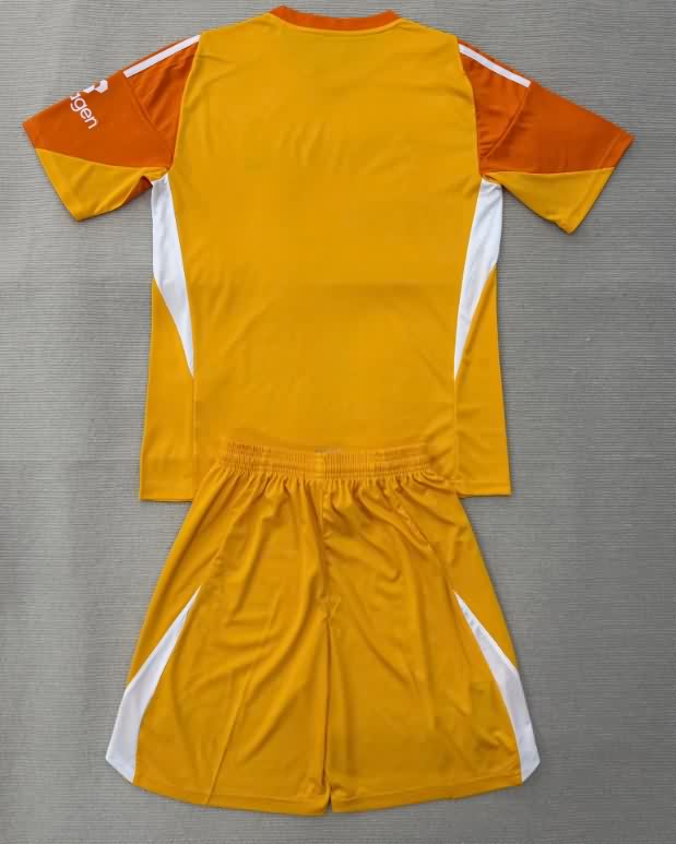 Kids Nottingham Forest 25/26 Goalkeeper Orange Soccer Jersey And Shorts