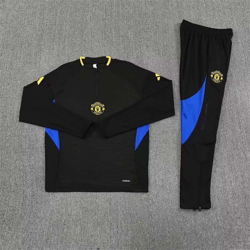 AAA Quality Manchester United 25/26 Black Soccer Tracksuit 05