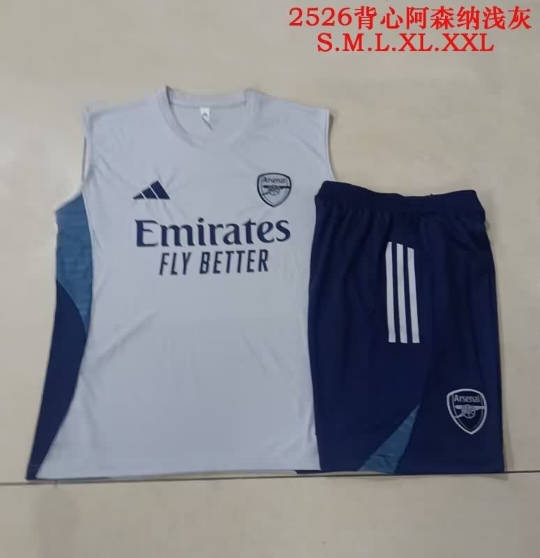 AAA Quality Arsenal 25/26 Grey Soccer Training Sets 02